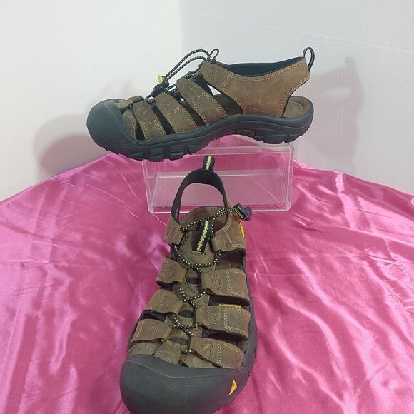 KEEN Men's Newport Waterproof Open Toe Hiking Outdoor Sandals Size 11. - Picture 1 of 8